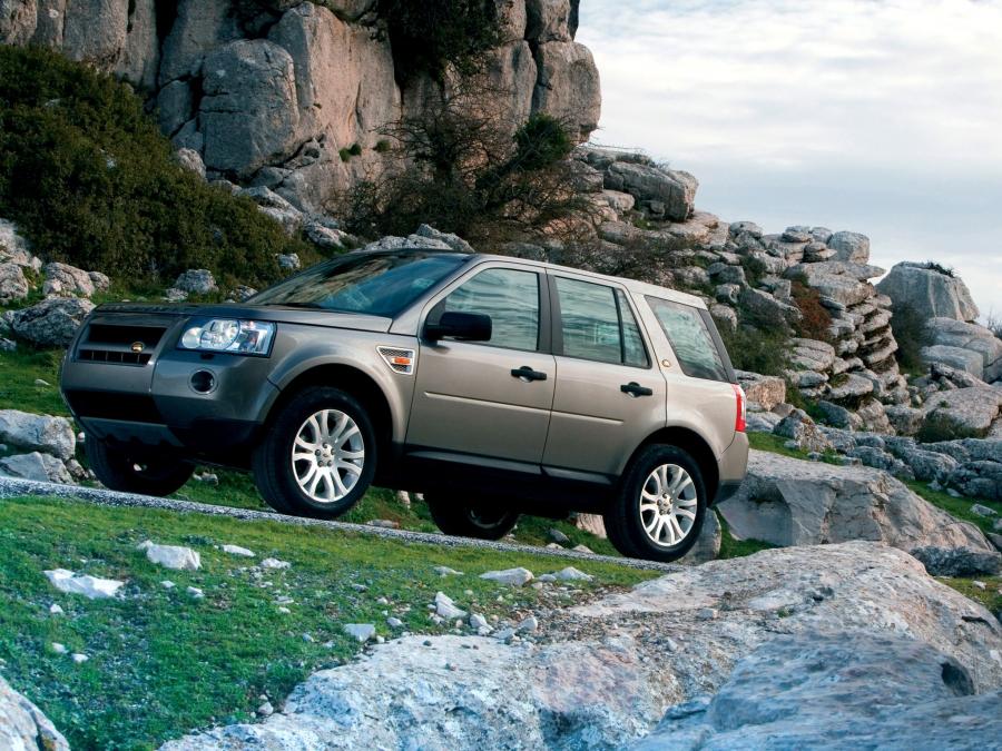  Land Rover Freelander 2 HSE i6 2006 года  (фото 10 из 193)